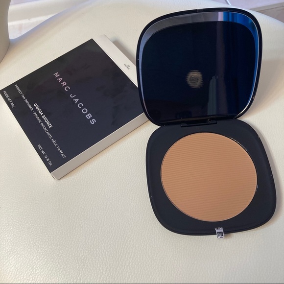 Marc Jacobs Other - MARC JACOBS O!MEGA BRONZE 102 Tantric NWT